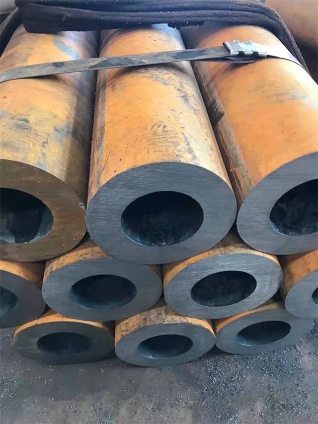 白山20号厚壁无缝钢管
