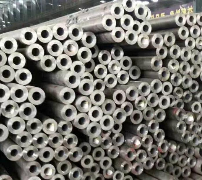 白山GB8162结构用无缝钢管