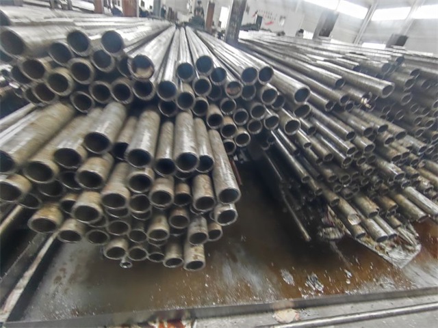 白山大口径精密无缝钢管现货