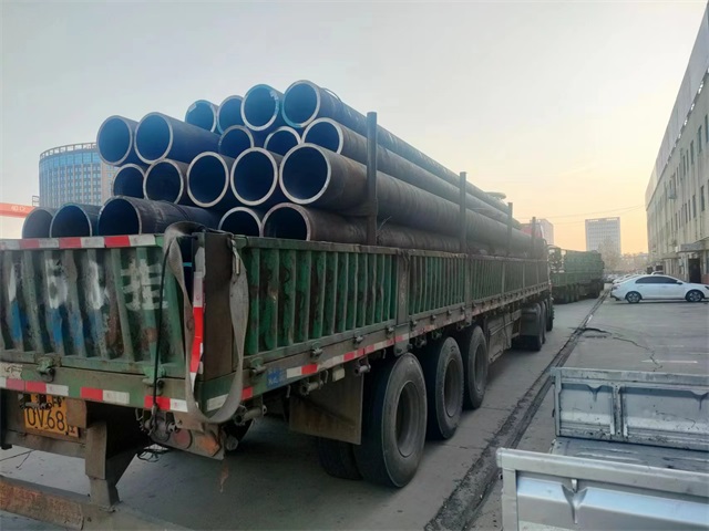 白山45#结构无缝钢管